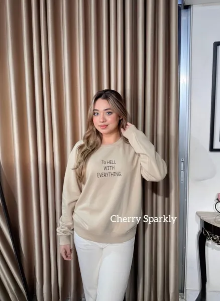 সোয়েটশার্ট ও জগার্স সেট কম্বো – মাত্র ১১৫০ টাকা! 